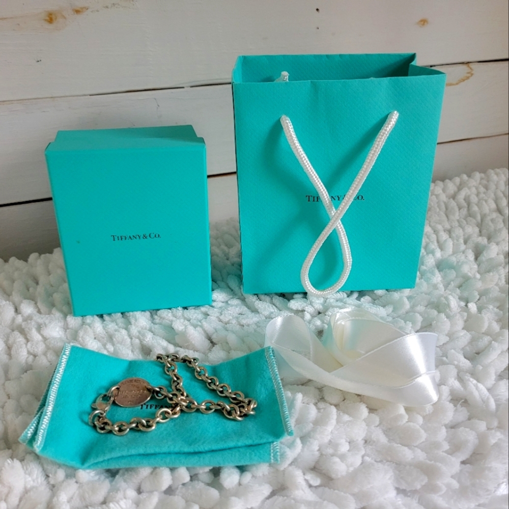 Tiffany & Co. Sterling silver bracelet.
